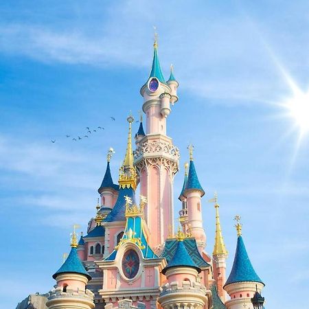 A 3 Minutes De Disneyland Montévrain Dış mekan fotoğraf